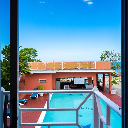 Shields Negril Villas Habitación foto
