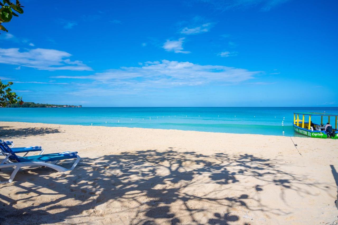 Shields Negril Villas Exterior foto