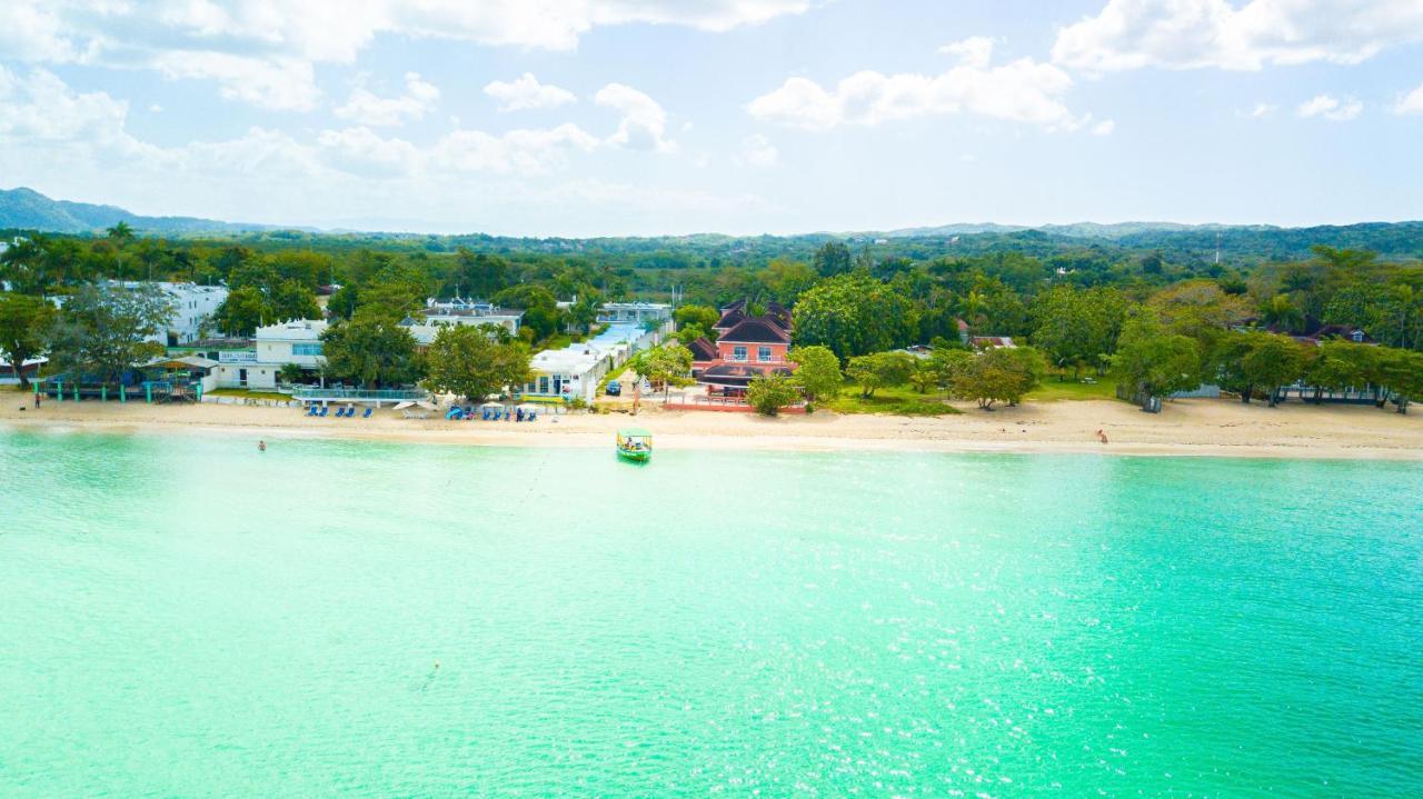 Shields Negril Villas Exterior foto