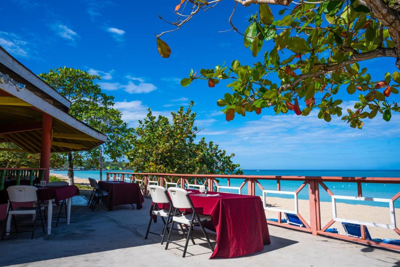 Shields Negril Villas Exterior foto